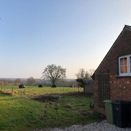 Apartamento The Cowshed Salisbury Exterior foto