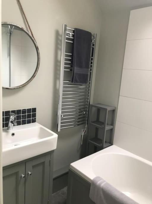 Apartamento The Cowshed Salisbury Exterior foto